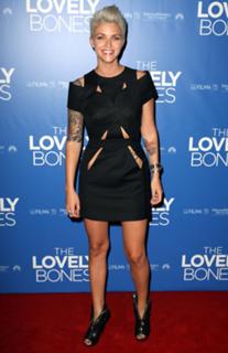 Ruby Rose feet photo thumbnail