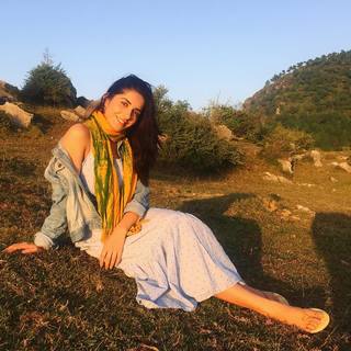 Ruhani Sharma feet photo 14