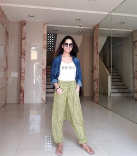 Ruhani Sharma feet photo 6