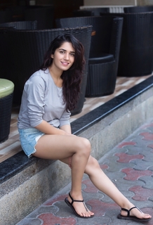 Ruhani Sharma feet photo 4