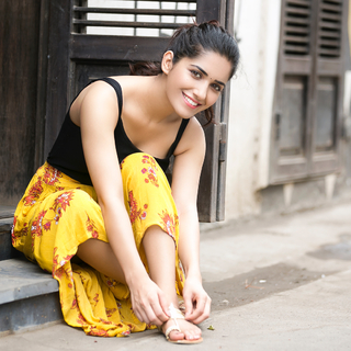 Ruhani Sharma feet photo 5