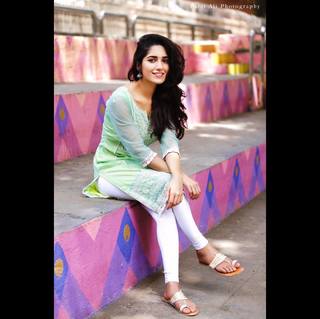 Ruhani Sharma feet photo 20