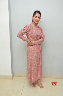 Ruhani Sharma feet photo 13