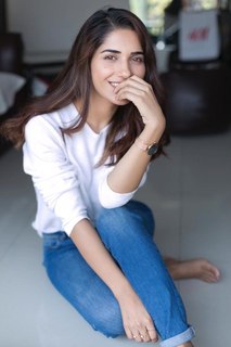 Ruhani Sharma feet photo 7