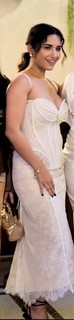Ruhani Sharma feet photo 3