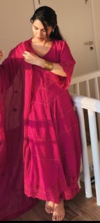 Ruhani Sharma feet photo 18