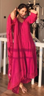 Ruhani Sharma feet photo 17