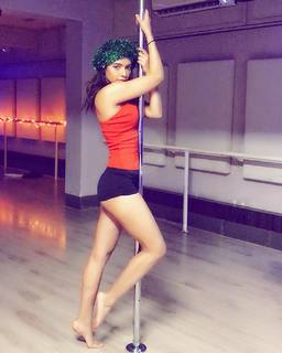 Ruhi Singh feet photo 20