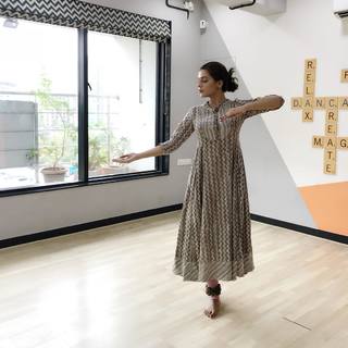 Ruhi Singh feet photo 1