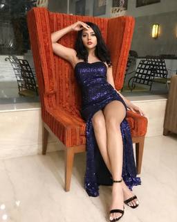Ruhi Singh feet photo 13