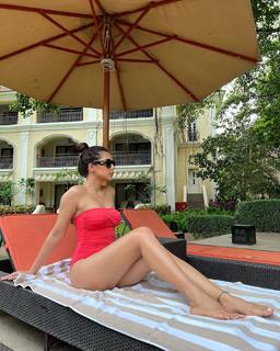 Ruhi Singh feet photo 15
