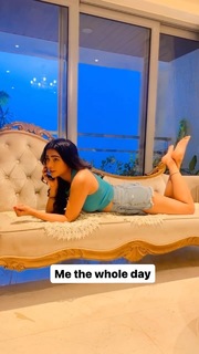 Ruhi Singh feet photo 10