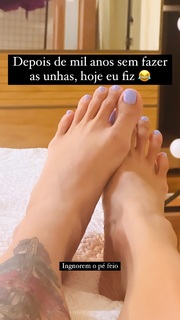 Ruivinha de Marte feet photo 10