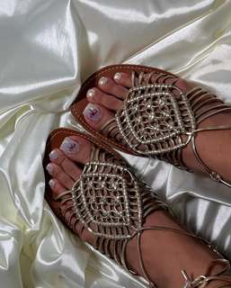 Ruivinha de Marte feet photo 13