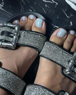 Ruivinha de Marte feet photo 8