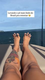 Ruivinha de Marte feet photo 18