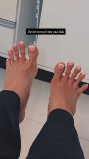 Ruivinha de Marte feet photo 11