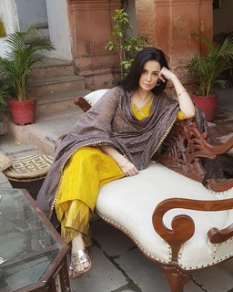 Rukhsar Rehman feet photo 7