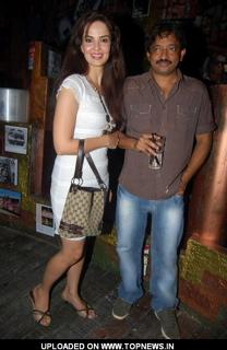 Rukhsar Rehman feet photo 12
