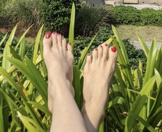 Rukhsar Rehman feet photo 5