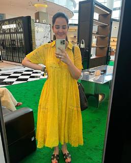Rukhsar Rehman feet photo 10