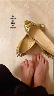 Rukhsar Rehman feet photo 3