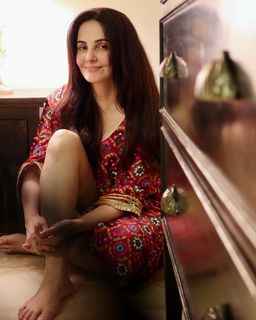 Rukhsar Rehman feet photo 3
