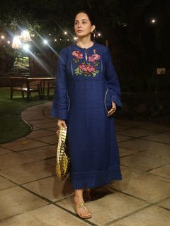 Rukhsar Rehman feet photo 10
