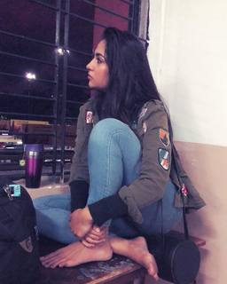 Rukmini Vasanth feet photo thumbnail