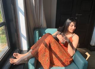 Rukmini Vasanth feet photo thumbnail