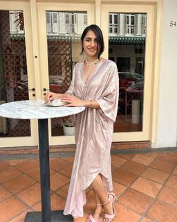 Rukmini Vasanth feet photo thumbnail