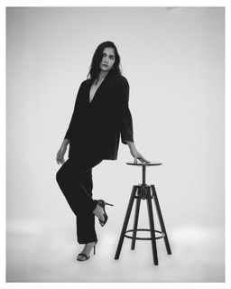 Rukmini Vasanth feet photo thumbnail