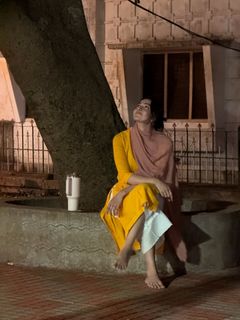 Rukmini Vasanth feet photo 3