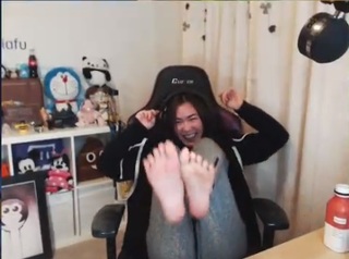Rumay Hafu Wang feet photo 4