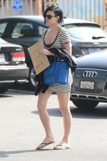 Rumer Willis feet photo thumbnail