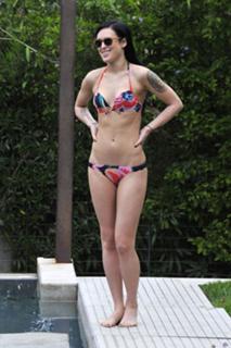 Rumer Willis feet photo thumbnail