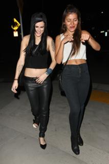 Rumer Willis feet photo thumbnail