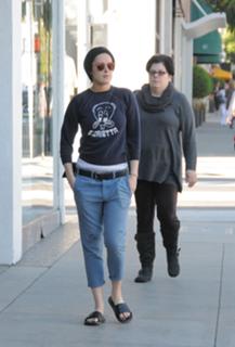 Rumer Willis feet photo thumbnail