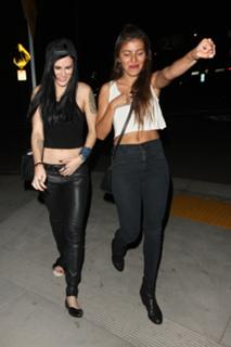 Rumer Willis feet photo thumbnail
