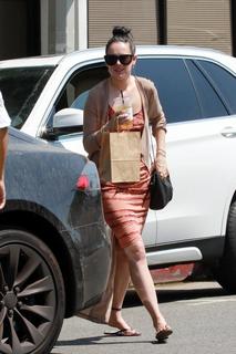 Rumer Willis feet photo thumbnail