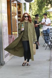 Rumer Willis feet photo thumbnail