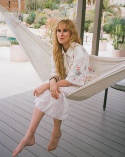Rumer Willis feet photo thumbnail
