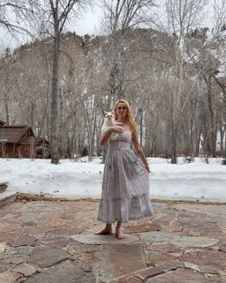 Rumer Willis feet photo thumbnail