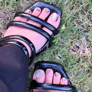 Rumman Ahmed feet photo 5