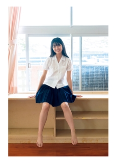 Runa Toyoda feet photo 2