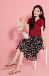 Ruonan Zhang feet photo 2