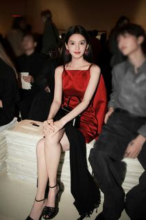 Ruonan Zhang feet photo 2