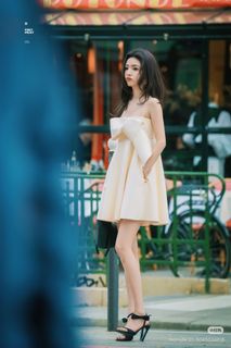 Ruonan Zhang feet photo 15