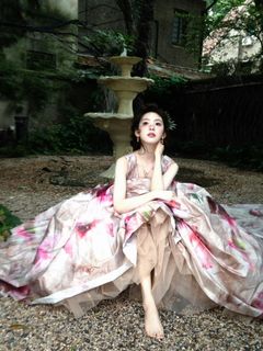 Ruonan Zhang feet photo 7