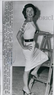 Ruta Lee feet photo 9